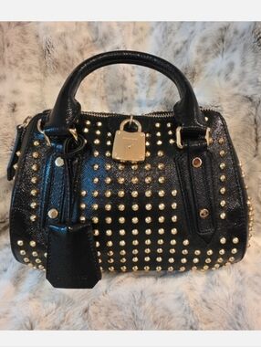 ✨ Burberry LIMITED EDITION Prorsum Blaze Studded Bowling Bag Satchel ✨
